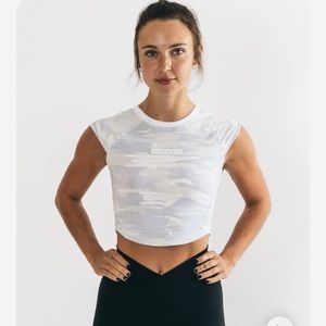 NWT Alphalete Velocity Crop Tee